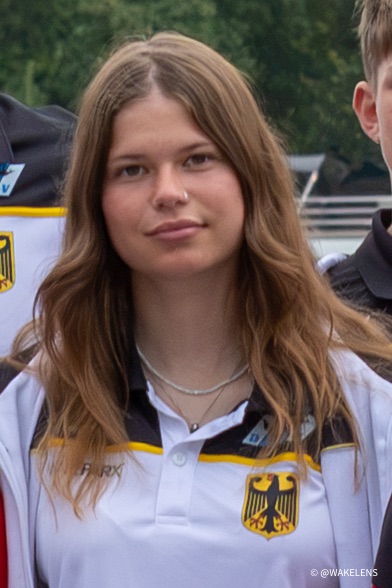 Porträt von Kyra Hartan